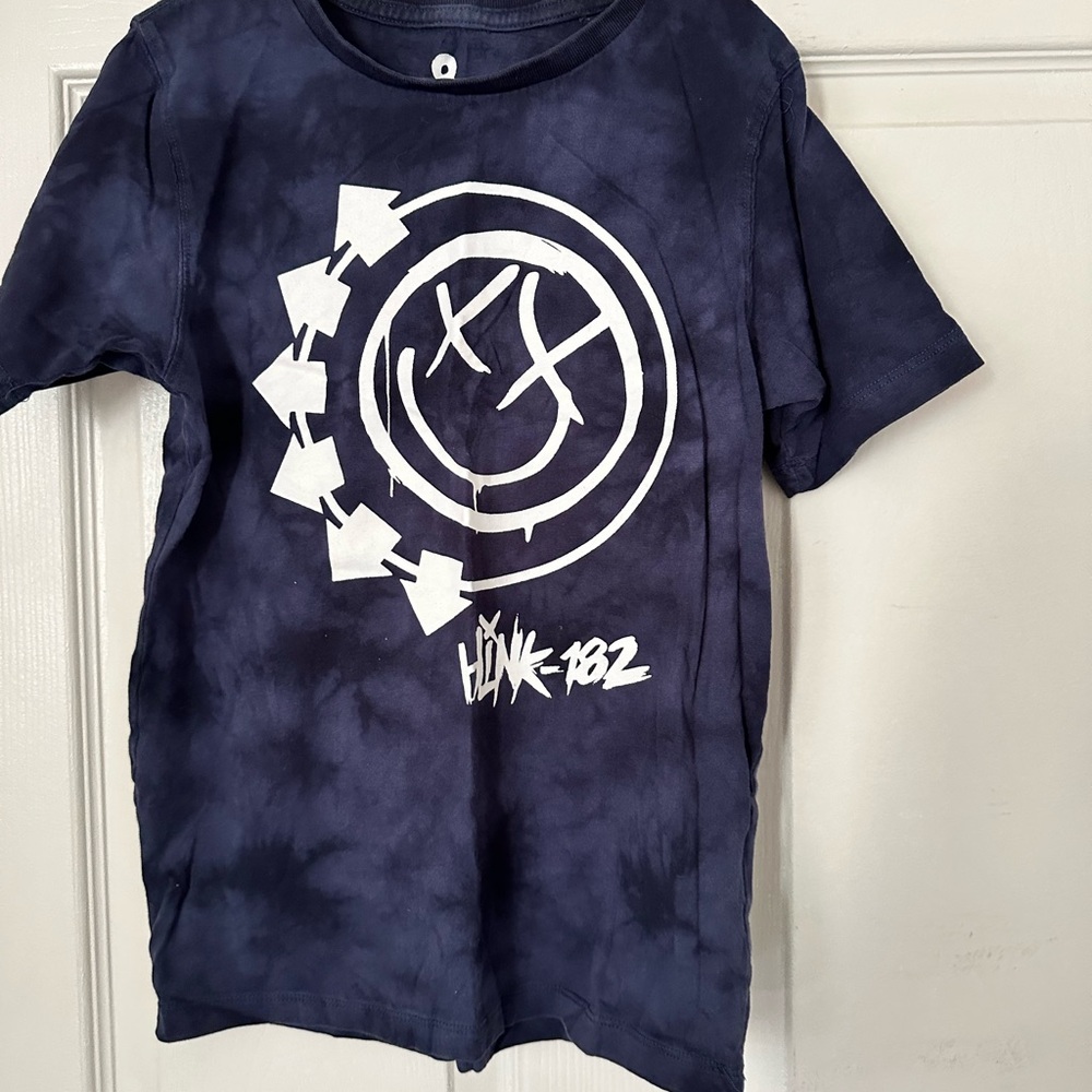 Cotton On Blue and White Graphic Short Sleeve Tee